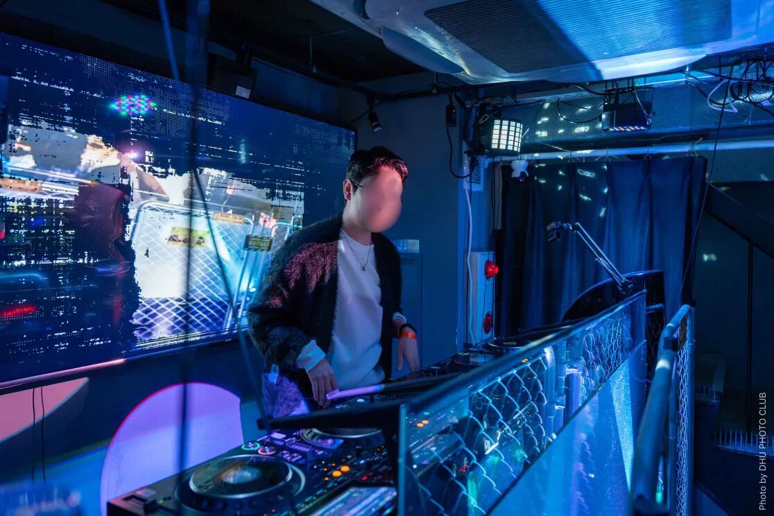 深度カメラを使ったジェネレーティブVJ